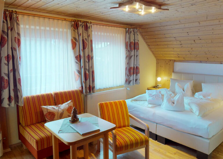 Familiensuite Nr. 2 Familiensuite Nr. 2