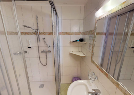 Doppelzimmer Nr. 8